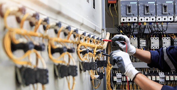 Professional Electrician technician working in Calimesa, CA